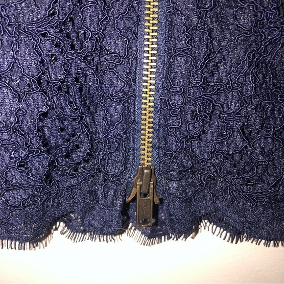 Adrianna Papell Navy Blue Lace Sheath Dress Size 8 Exposed Zipper Stretch - Picture 6 of 11